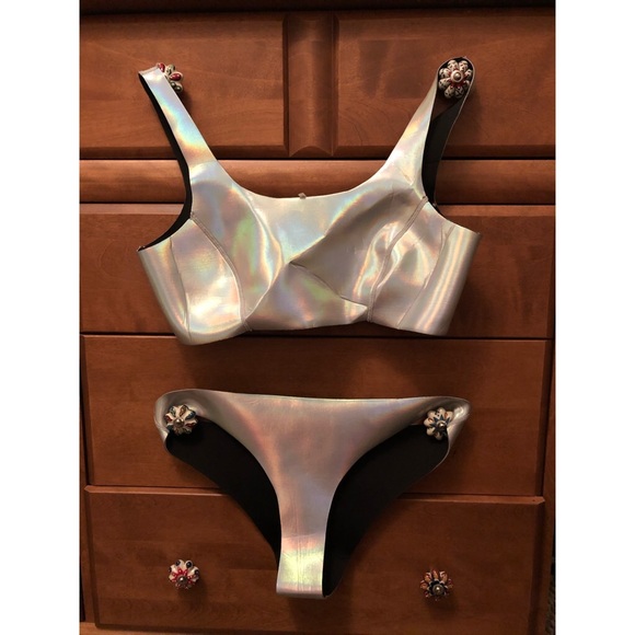 Metallic bikini - Picture 2 of 2